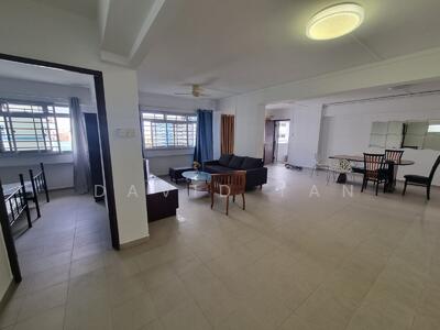For Rent - 194 Pasir Ris Street 12