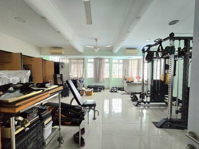 For Sale - $1,5XX PSF SEMI-D WITH POTENTIAL TO BE BUNGALOW