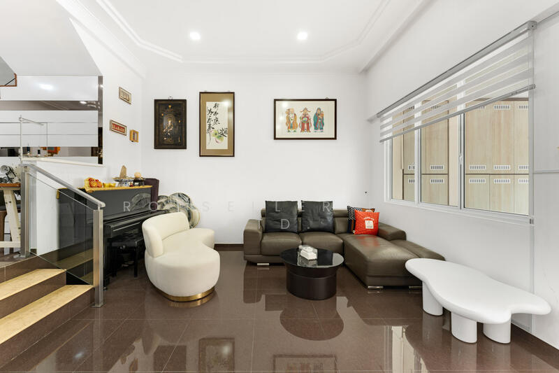 For Sale - 39 Bedok Ria Crescent