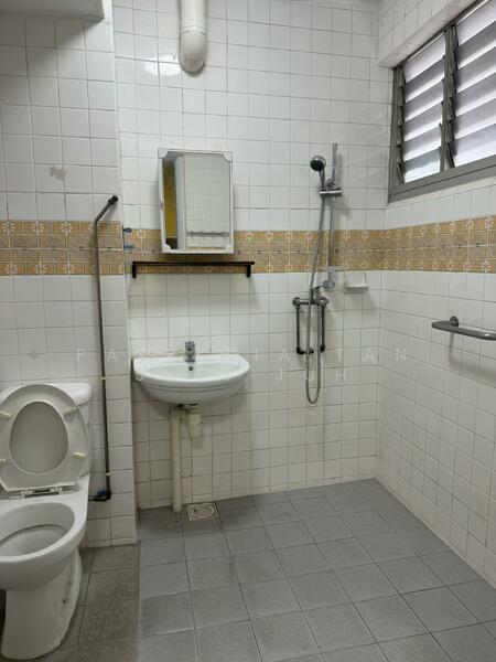 For Rent - 71 Marine Drive