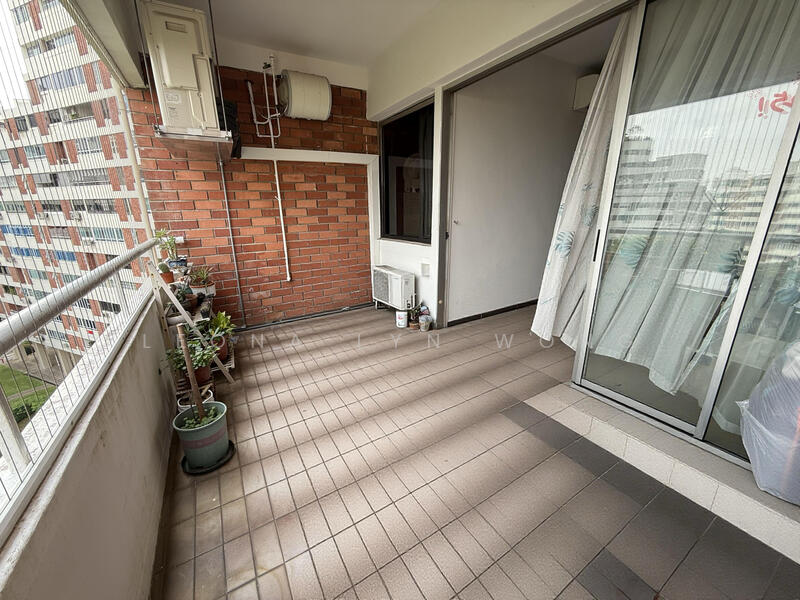 balcony