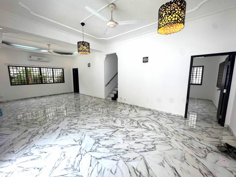 For Sale, Corner Detached in Siglap Vicinity
