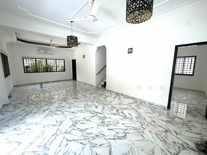 For Sale, Corner Detached in Siglap Vicinity