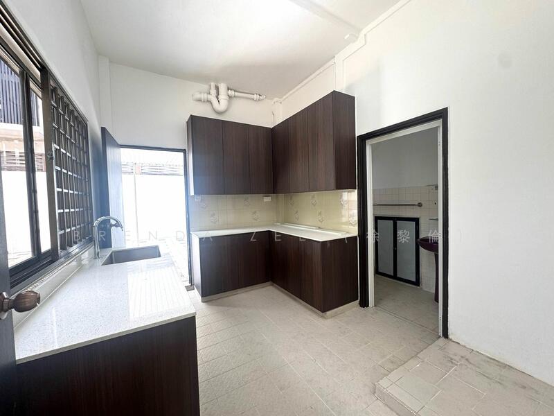 For Sale, Corner Detached in Siglap Vicinity