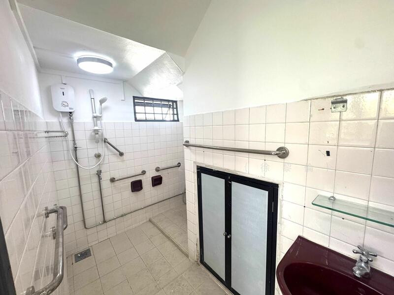 For Sale, Corner Detached in Siglap Vicinity