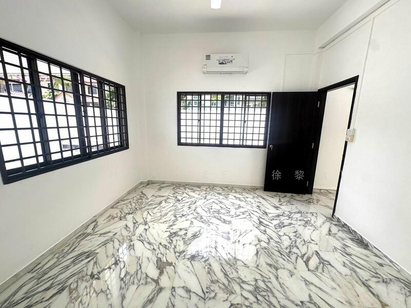 For Sale, Corner Detached in Siglap Vicinity