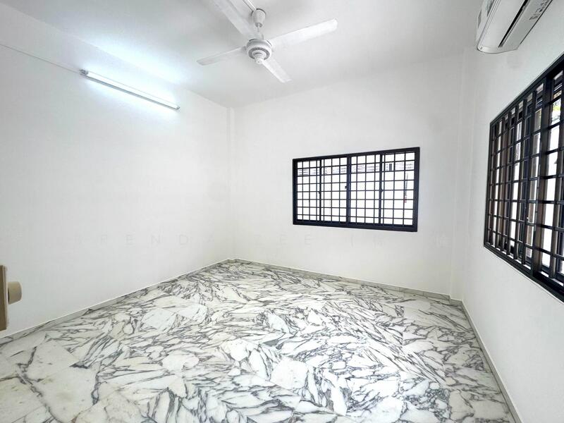For Sale, Corner Detached in Siglap Vicinity