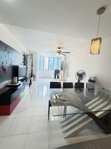 For Sale - 341B Sembawang Close