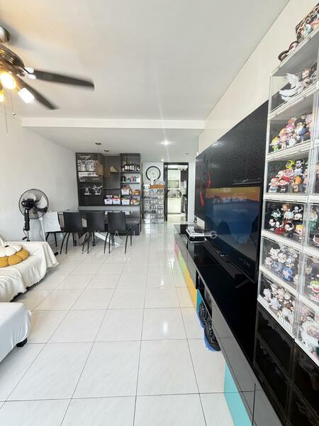 For Sale - 341B Sembawang Close