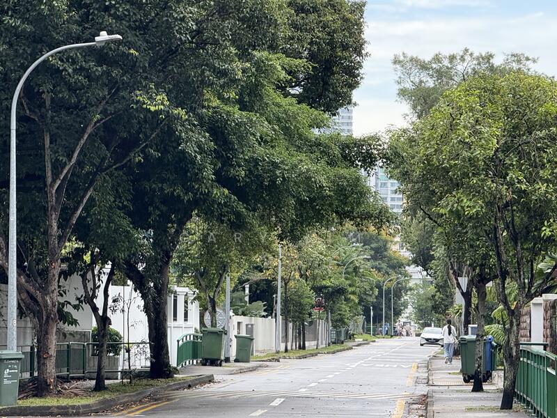 For Sale - Newton I Novena
