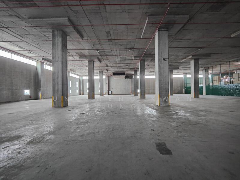 ✅ 8m Ceiling - One Floor Plate - 40ft Loading Bays ✅, Jurong, Penjuru, Pandan, 100,000 sqft, Warehouse For Rent, by Dung Heng Kwan (Dung), 60157276 - CommercialGuru.com.sg
