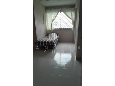 For Rent - 402 Fajar Road