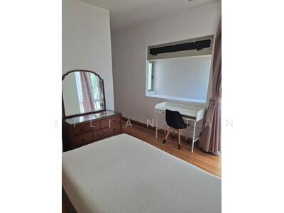 For Rent - Gisborne Light