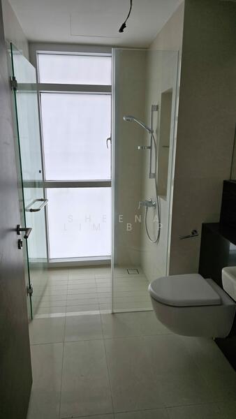 Eon Shenton, 70 Shenton Way, 1,259 sqft, Office For Sale, by Sheena Lim B P, 60157423 - CommercialGuru.com.sg