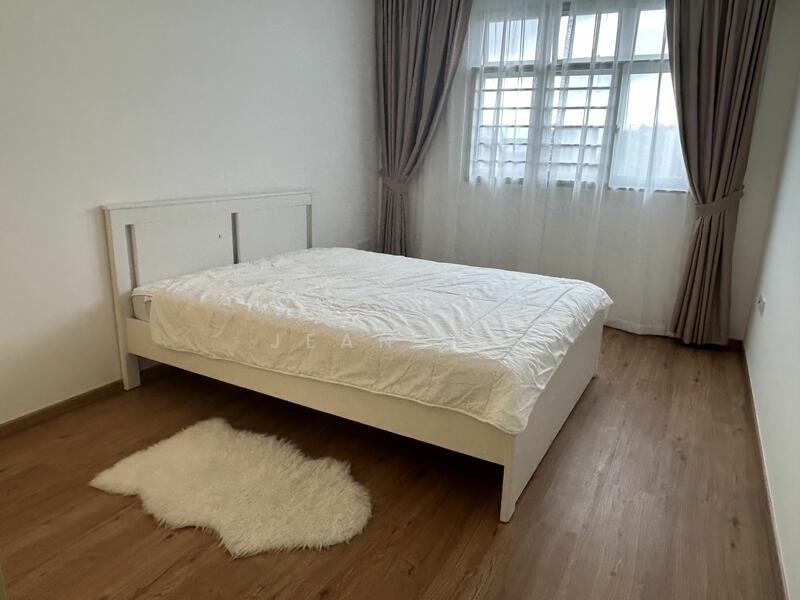 For Rent - 96A Henderson Road