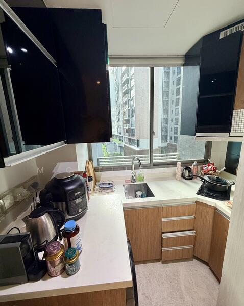 Kitchen with windows
