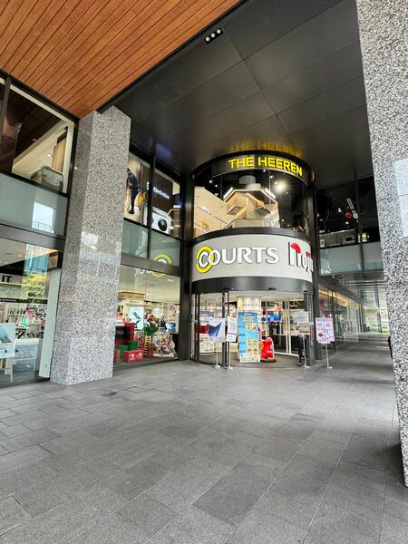 The Heeren, 260 Orchard Road, 1,076 sqft, Mall Shop For Rent, by Kate Quek, 60157597 - Others - CommercialGuru.com.sg