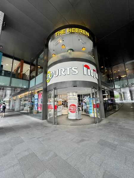 The Heeren, 260 Orchard Road, 1,076 sqft, Mall Shop For Rent, by Kate Quek, 60157597 - Exterior - CommercialGuru.com.sg