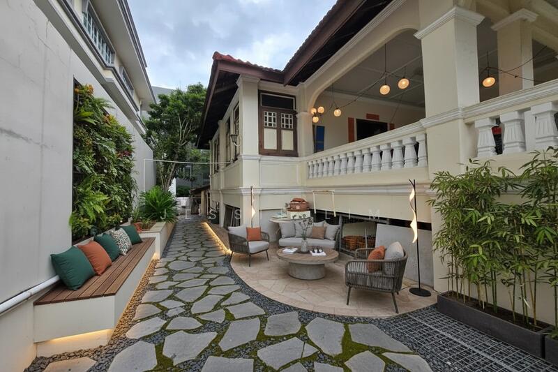 For Sale - Retro Freehold Detached @ Kovan | Quiet | 1km to Xinghua | Ideal for Rebuild or A&A
