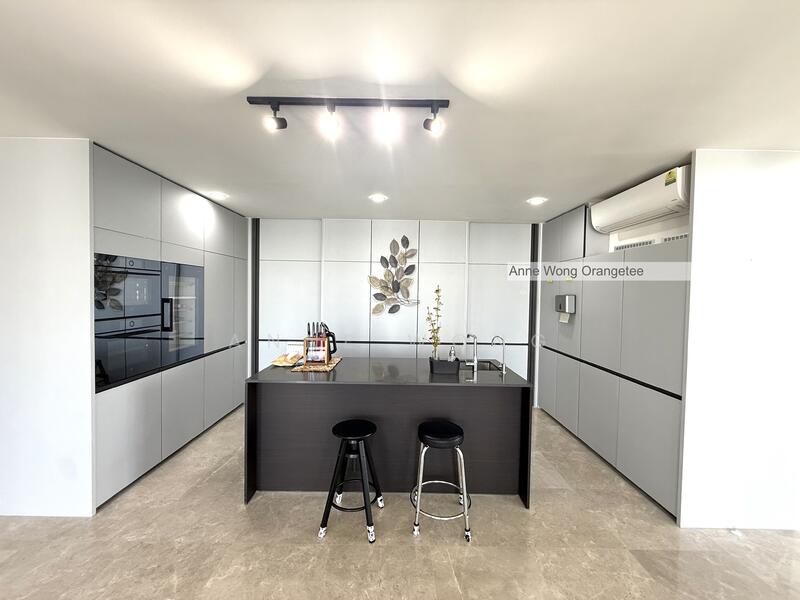 Private session Dry Kitchen 