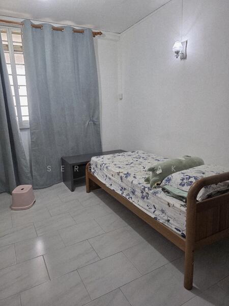 For Rent - 210 Serangoon Central