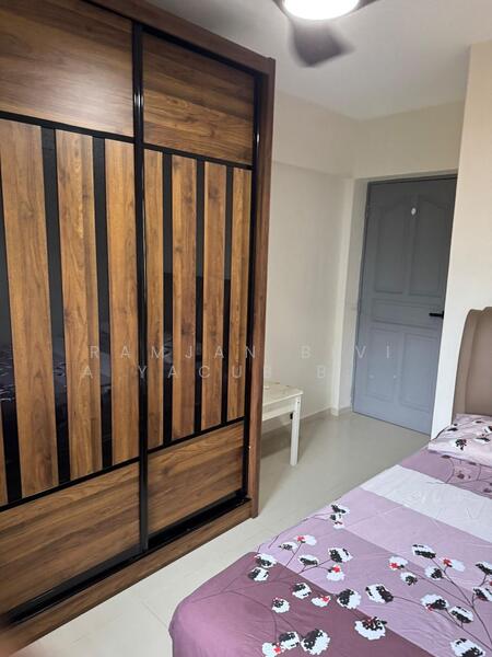 For Rent - 224D Compassvale Walk
