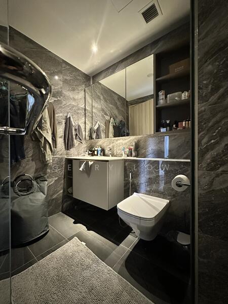 Master Bedroom Toilet