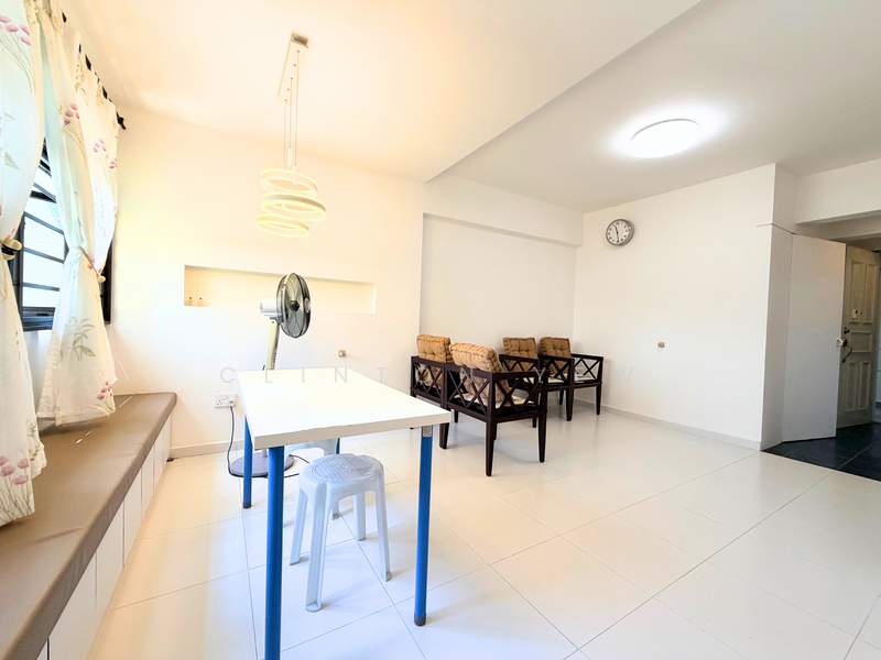 For Rent - 482 Admiralty Link