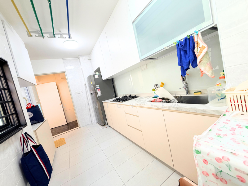 For Rent - 482 Admiralty Link