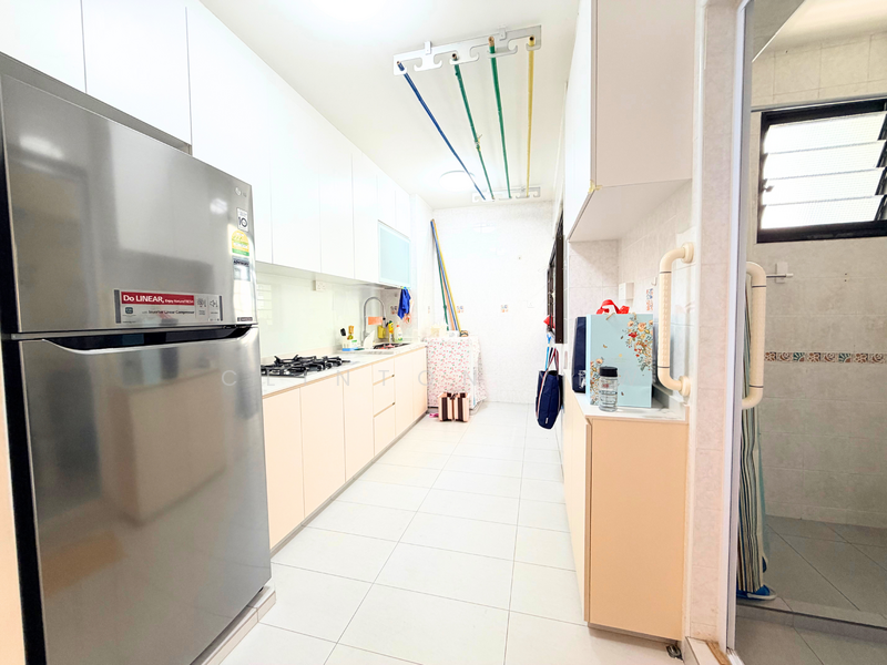 For Rent - 482 Admiralty Link