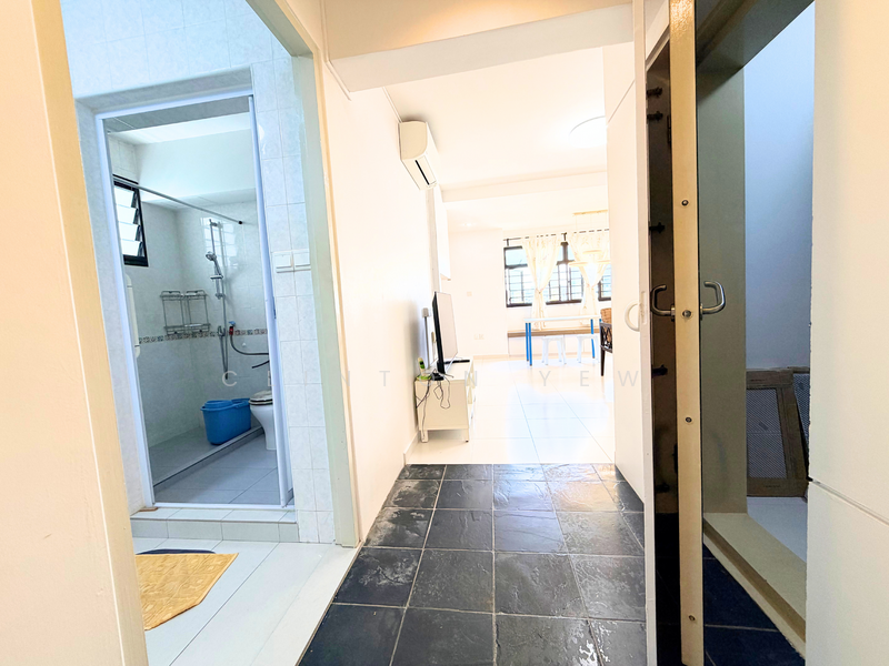For Rent - 482 Admiralty Link
