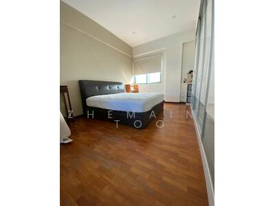 For Sale - Stratford Court