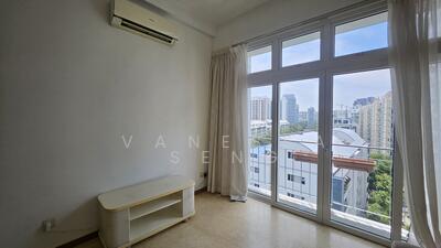 For Rent - The Aston