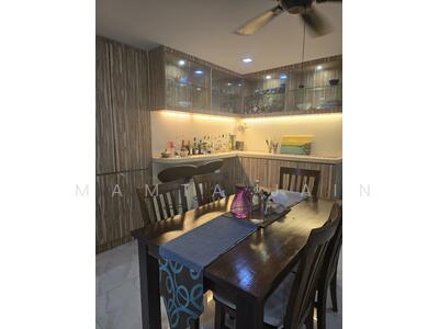 For Sale - 22 Ghim Moh Link