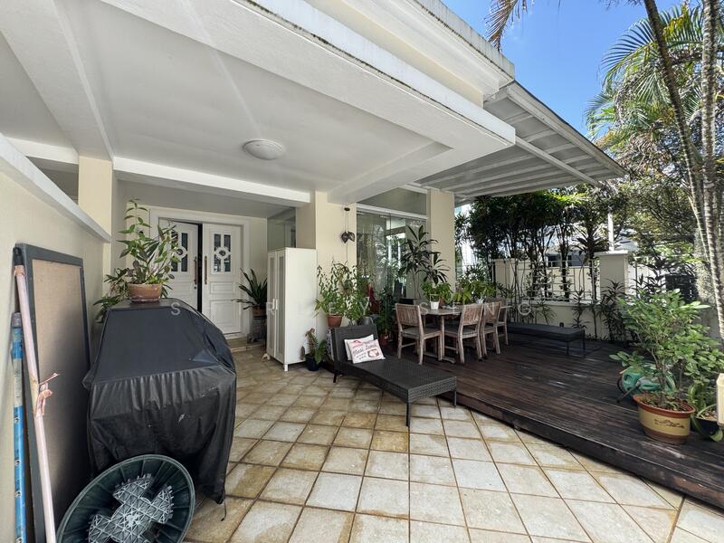 Holland Grove View and Timeless Elegance - A Rare Semi-Detached Gem, Tanglin / Holland / Bukit Timah, 5 Bedrooms, 2,156 sqft, Semi-Detached House For Sale, by Shirley Seng, 60158220 - PropertyGuru.com.sg
