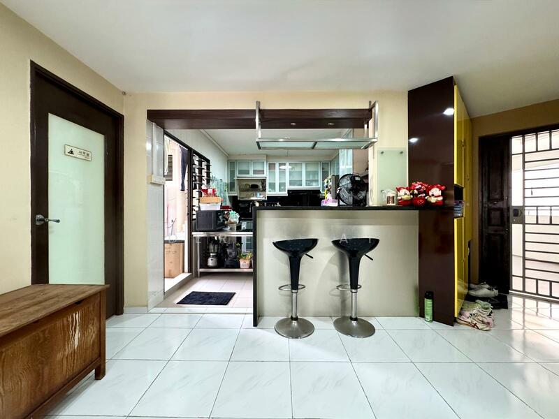 Living and dining area