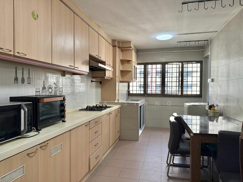 For Rent - 709 Clementi West Street 2