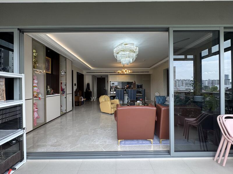 For Sale - JadeScape