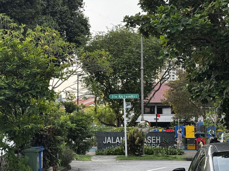 For Sale - Landed good for rebuilt at seletar hills