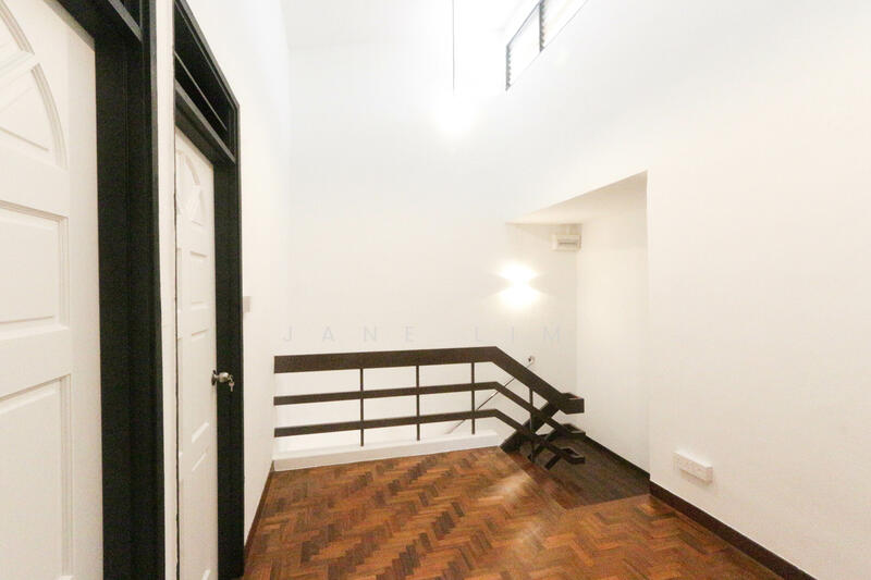 Upper Level Family Area