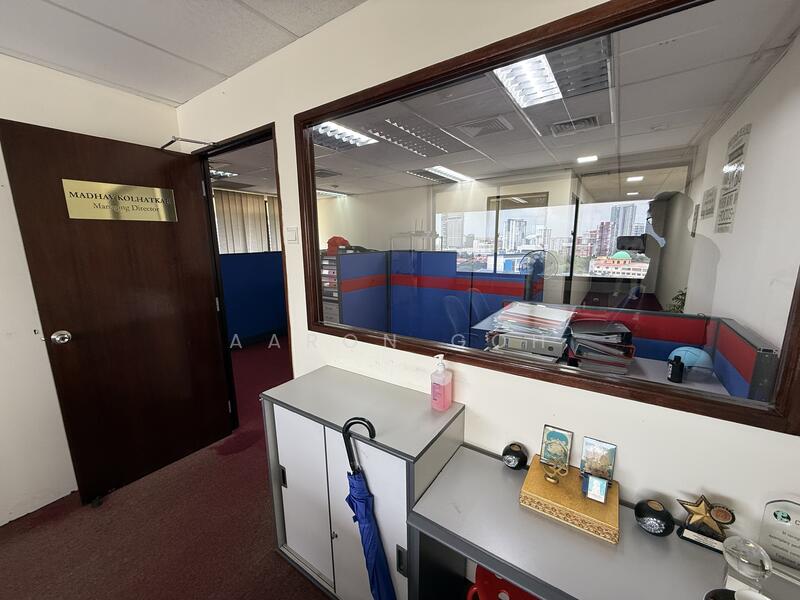 Sim Lim Tower, 10 Jalan Besar, 840 sqft, Office For Sale, by Aaron Goh, 60158729 - CommercialGuru.com.sg