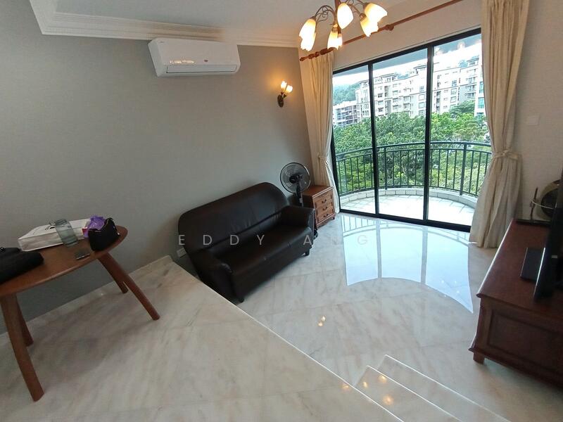 For Rent - Montrosa