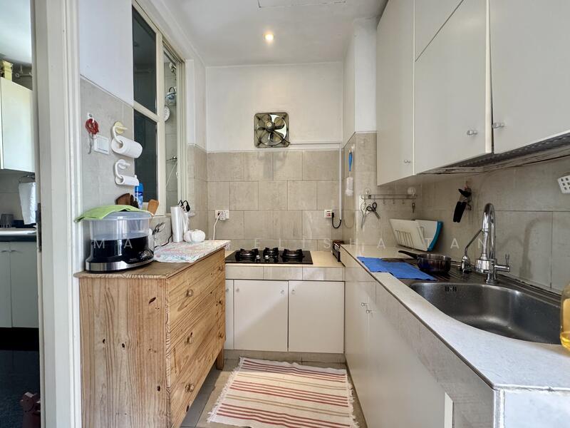 Back Kitchen