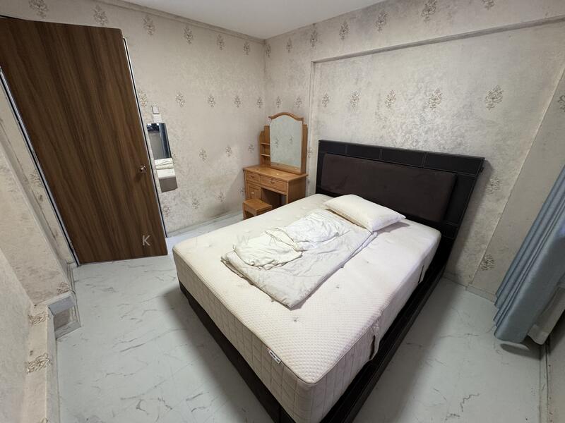 129 Kim Tian Road, , 1,894 sqft, Shop / Shophouse For Sale, by Kai Wallace, 60158994 - Bedroom - CommercialGuru.com.sg