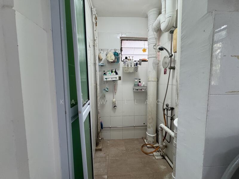 129 Kim Tian Road, , 1,894 sqft, Shop / Shophouse For Sale, by Kai Wallace, 60158994 - CommercialGuru.com.sg