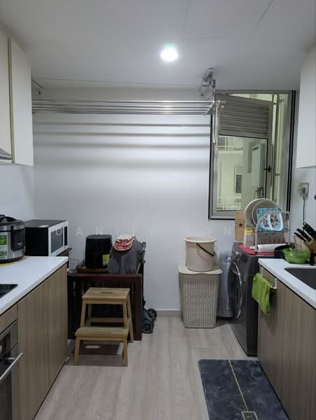 Lake Life, 4 Tao Ching Road, 3 Bedrooms, 1,119 sqft, Executive Condominium For Sale, by Daniel Song, 60159064 - Kitchen - PropertyGuru.com.sg