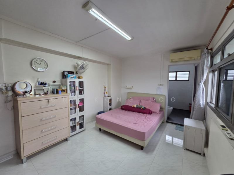 For Sale - 552 Choa Chu Kang Street 52