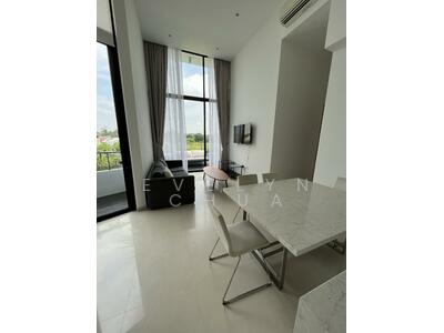 For Sale - The Crest