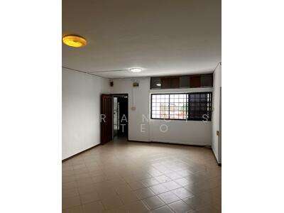 For Sale - 141 Tampines Street 12