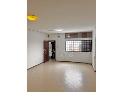 For Sale - 141 Tampines Street 12